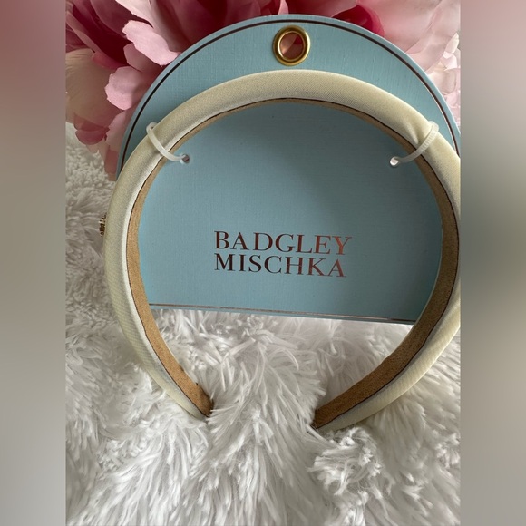 Badgley Mischka Beautiful Cream Headband with Rhinestone Bow - Picture 4 of 4